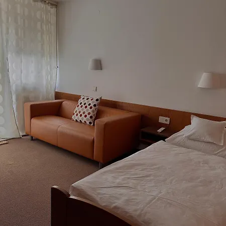 Hotel Milu Ludwigsburg Exterior photo